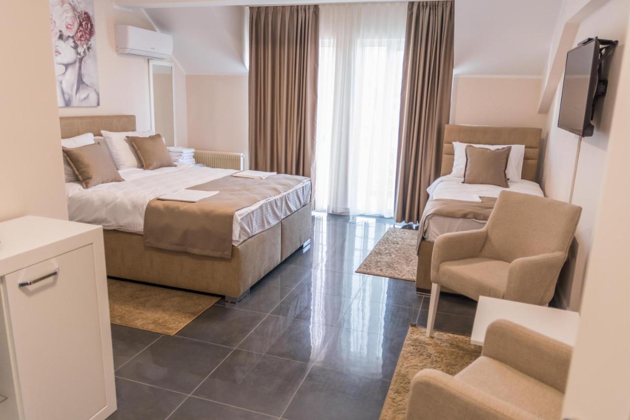 A Klub Apartmani Mrcajevci Екстериор снимка
