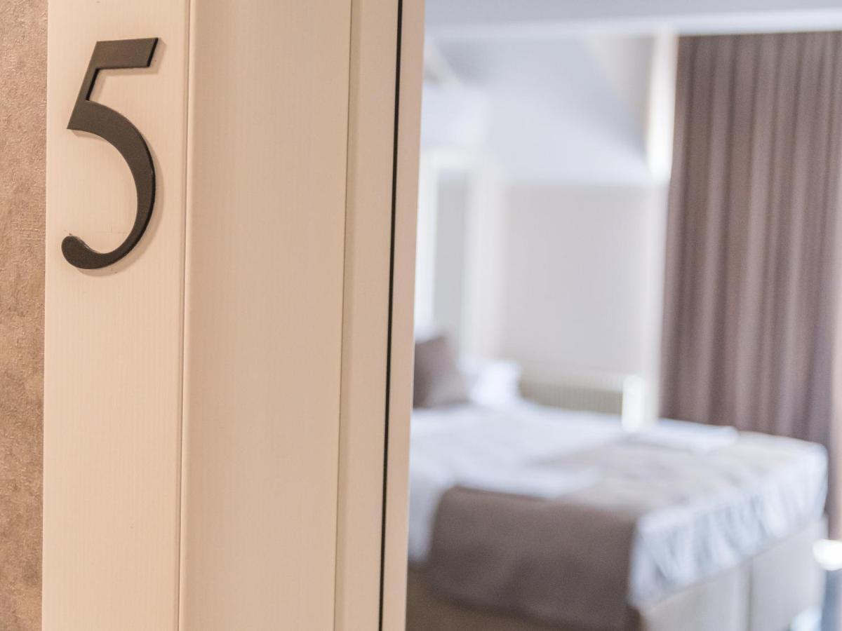 A Klub Apartmani Mrcajevci Екстериор снимка